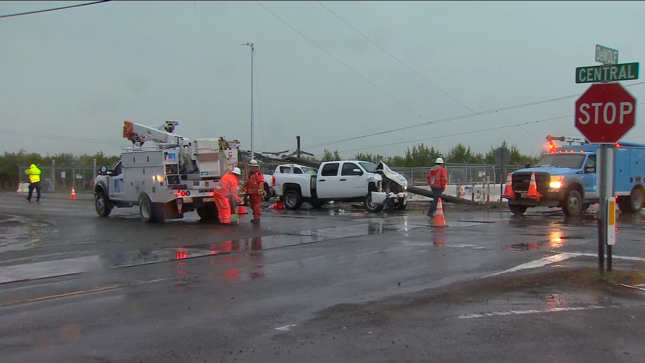 Truck crash causes power pole to fall in Fresno County