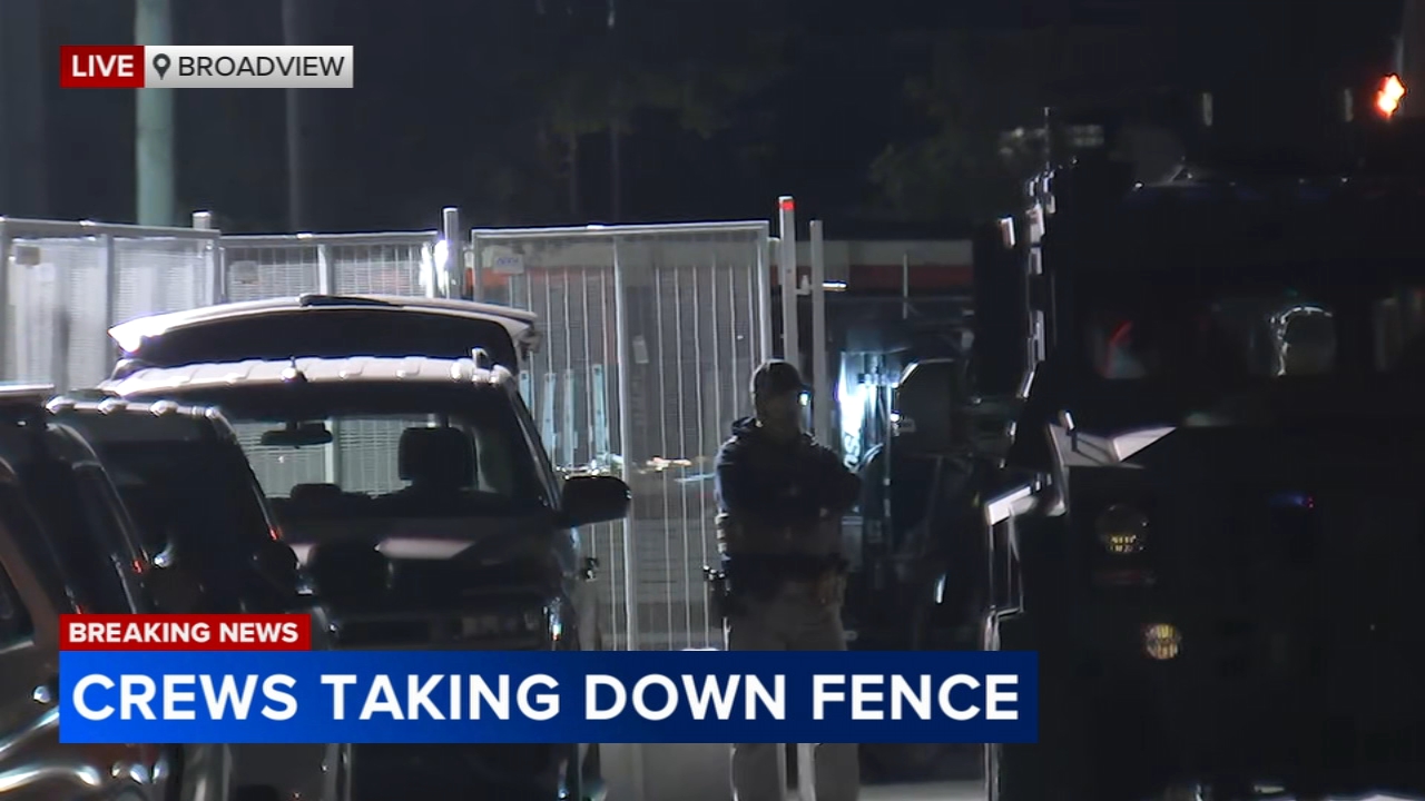 Crews appear to be removing Broadview ICE facility fence