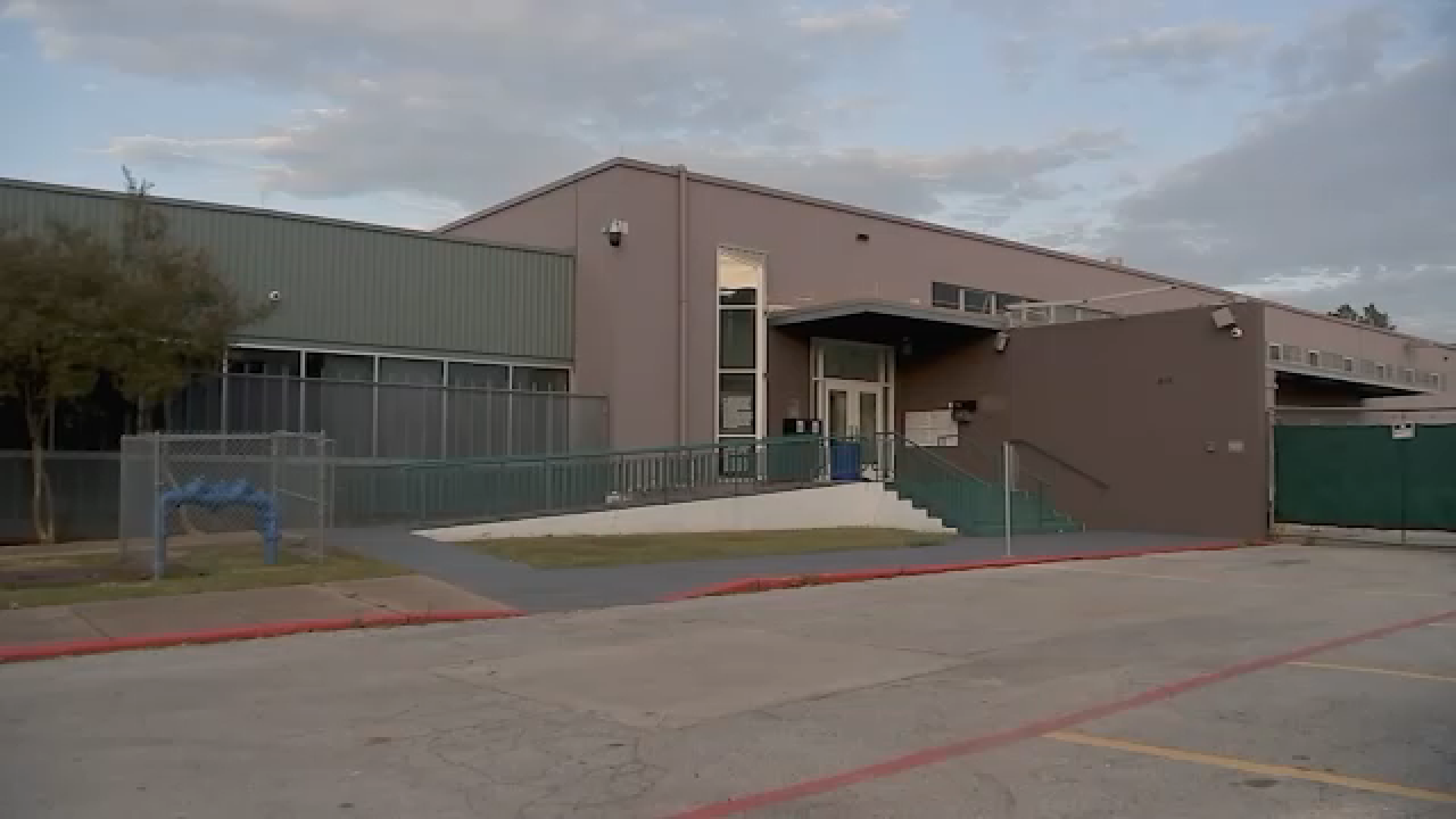 Houston temporarily delays vote on homeless 'superhub' after pushback