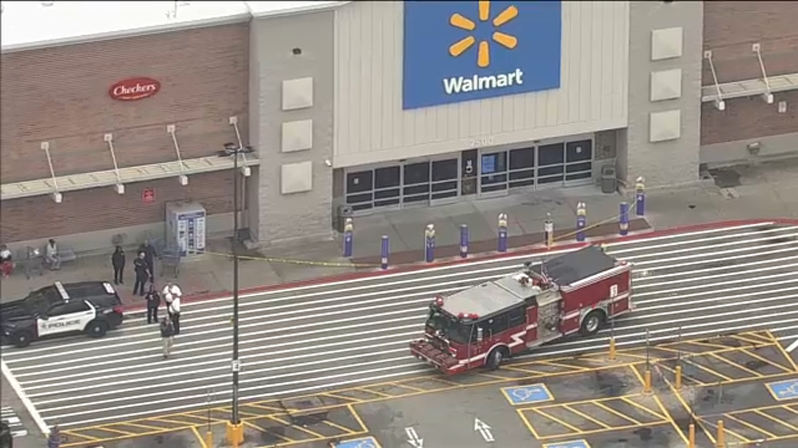 2 injured in shooting at Walmart in Evergreen Park, police say