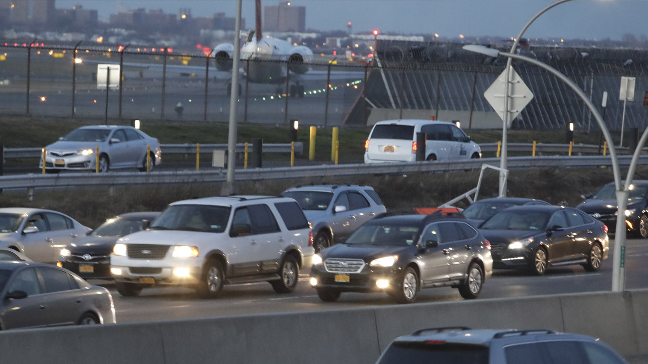 Heading to LaGuardia airport? Get ready for traffic following nor'easter