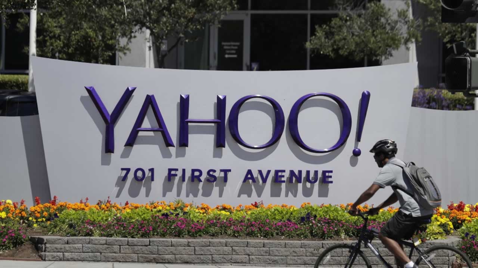 Verizon to combine yahoo aol into oath abc7 san francisco