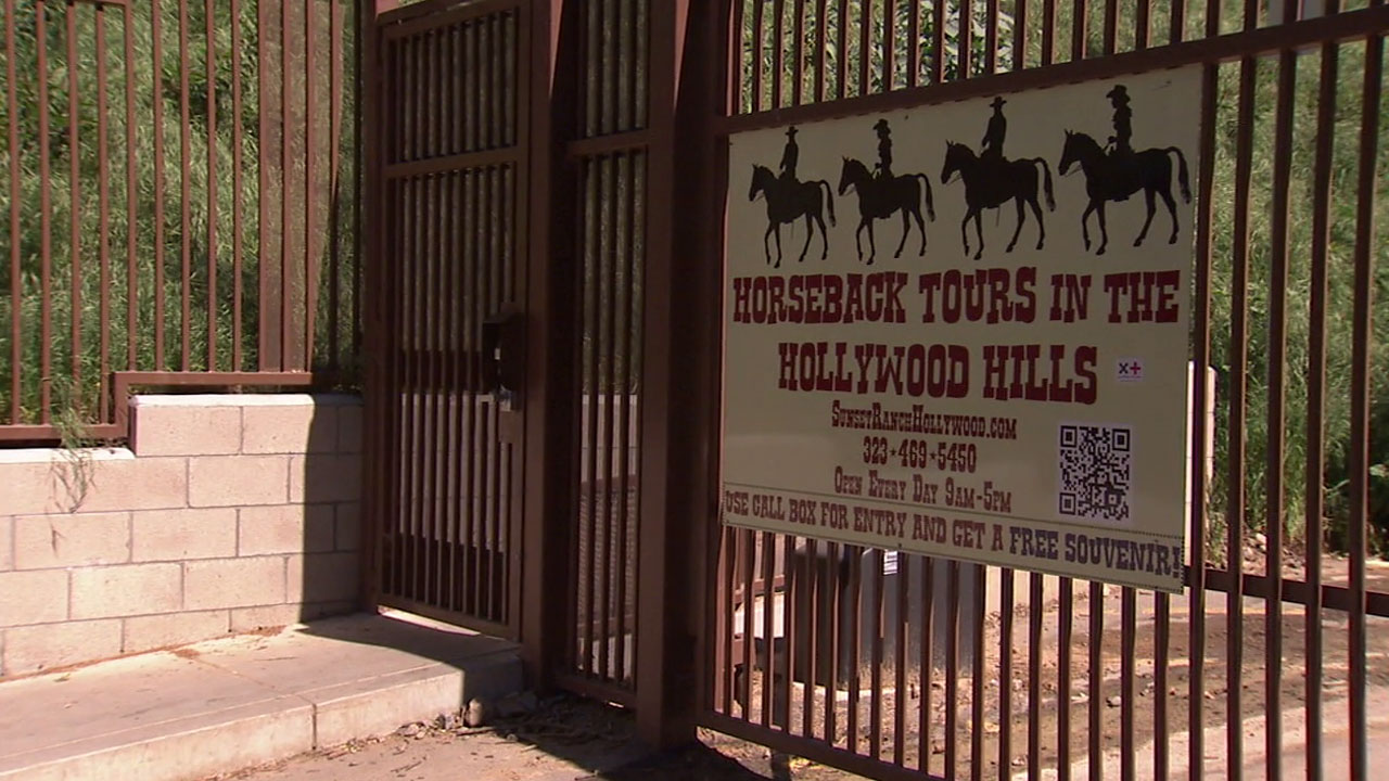 City to close popular gateway to Hollywood sign trail