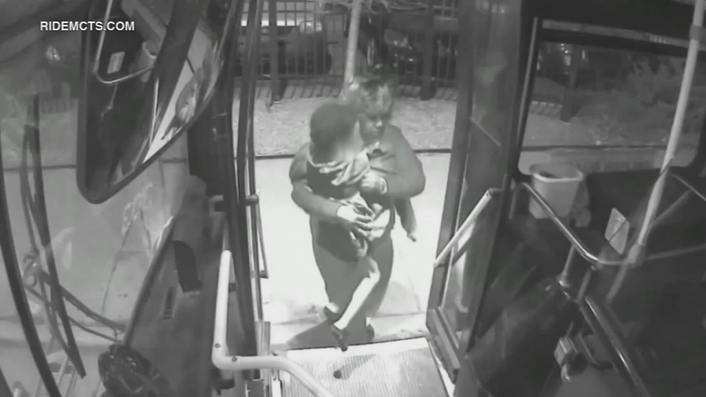 WATCH: Bus driver rescues 5-year-old wandering alone, barefoot