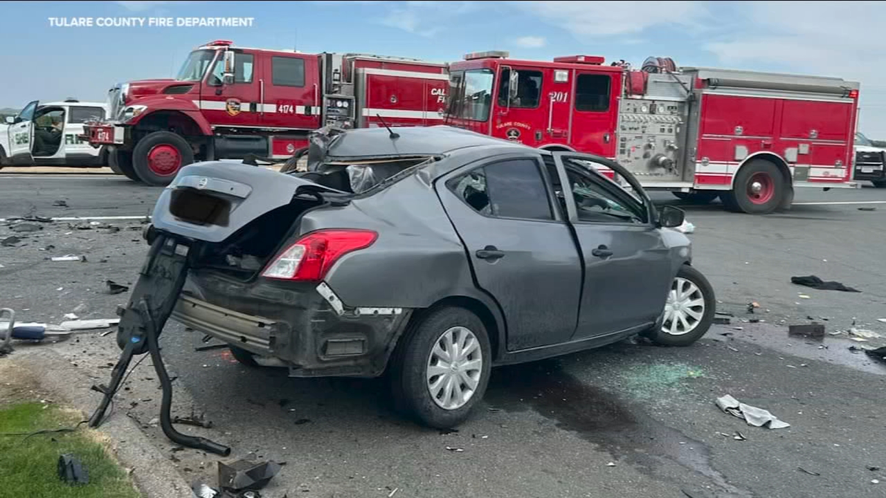 Officials investigate crash near Richgrove in Tulare County