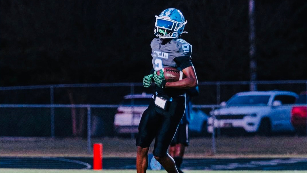 Krisjon Clark in action for the Rams.