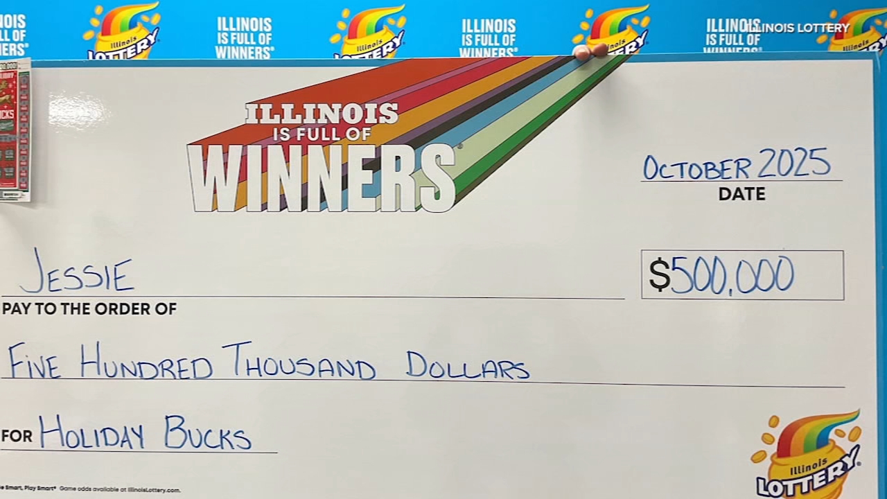 Rockford woman wins $500K off holiday-themed Illinois Lottery ticket