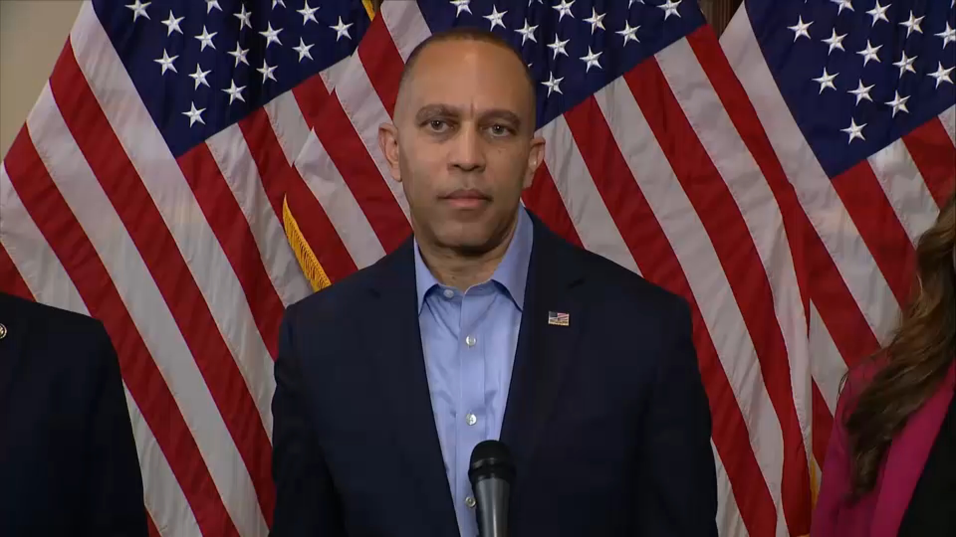 Pardoned Jan. 6 rioter accused of making terroristic threats against Rep. Hakeem Jeffries