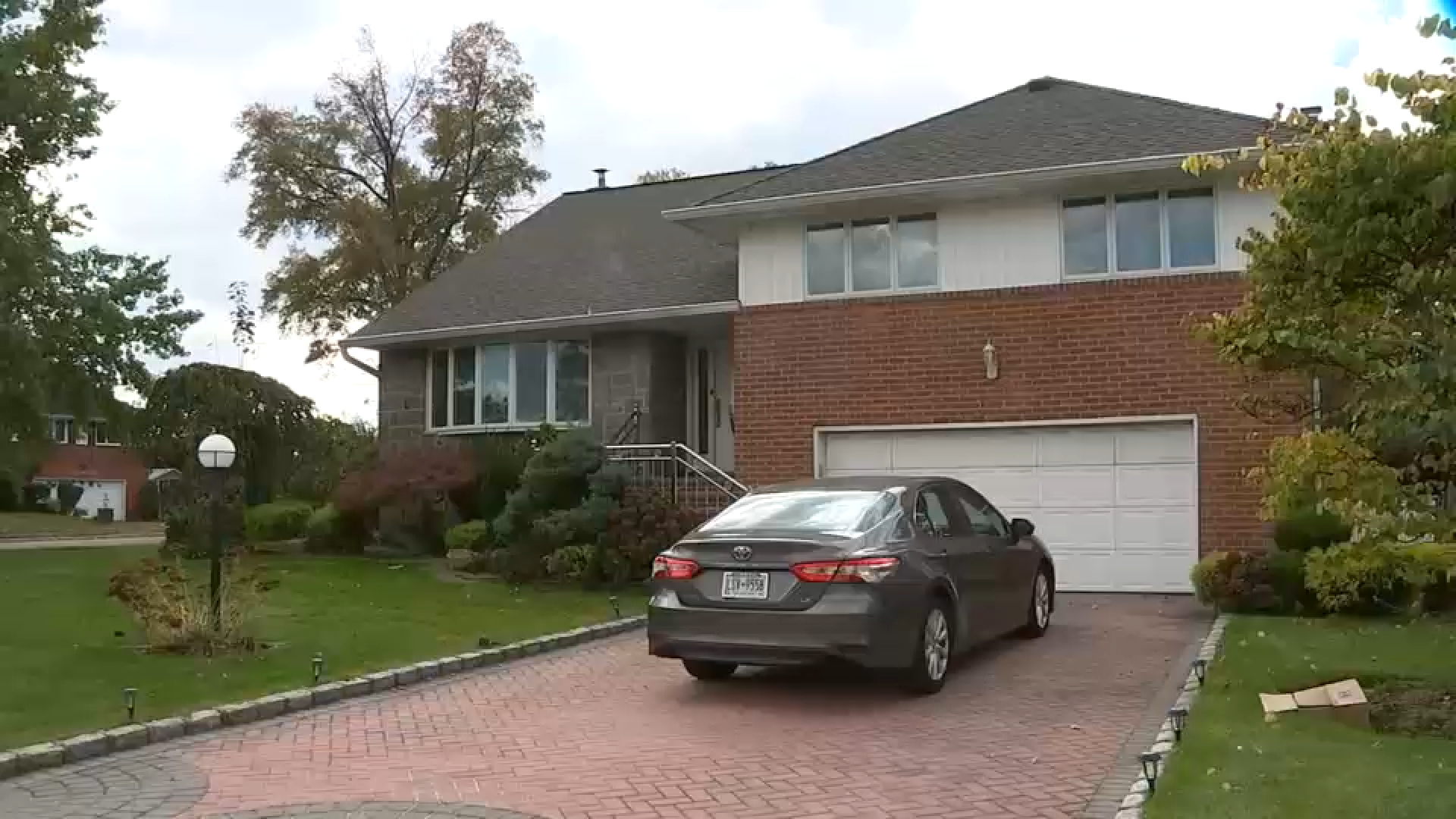 Woman found dead in LI home of asphyxiation by chemical substance