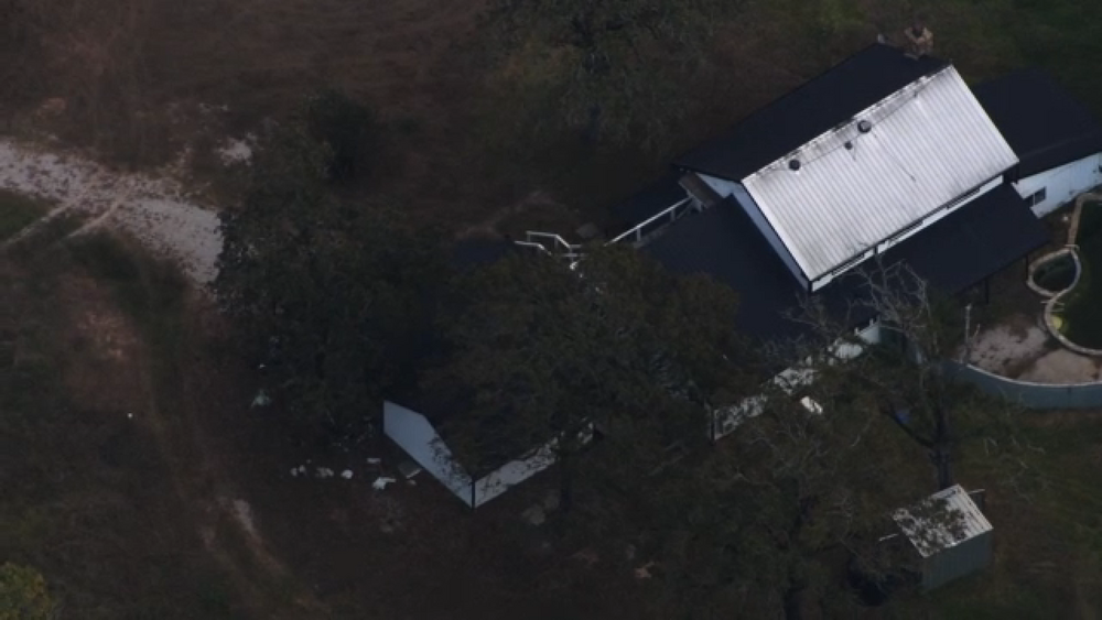 3 bodies found in Conroe possibly a murder-suicide, MCSO says