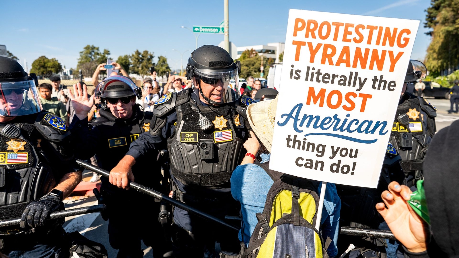 Hundreds protest federal agents arrival to Coast Guard Base Alameda ...