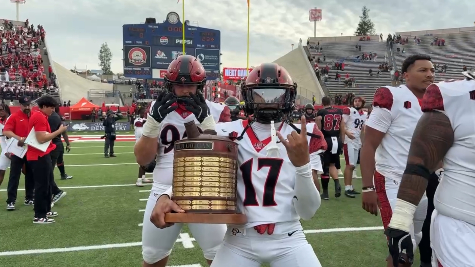 Sutton, sterling defense lead San Diego State to 23-0 win over Fresno State
