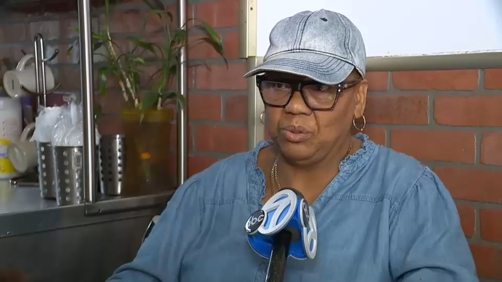 Jamaican community in Brooklyn prays for safety of relatives impacted by Hurricane Melissa