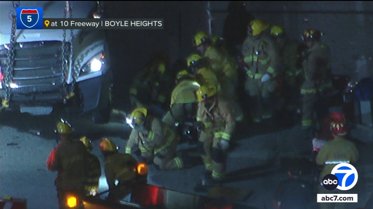 2 motorcyclists killed, 1 injured in separate early-morning crashes