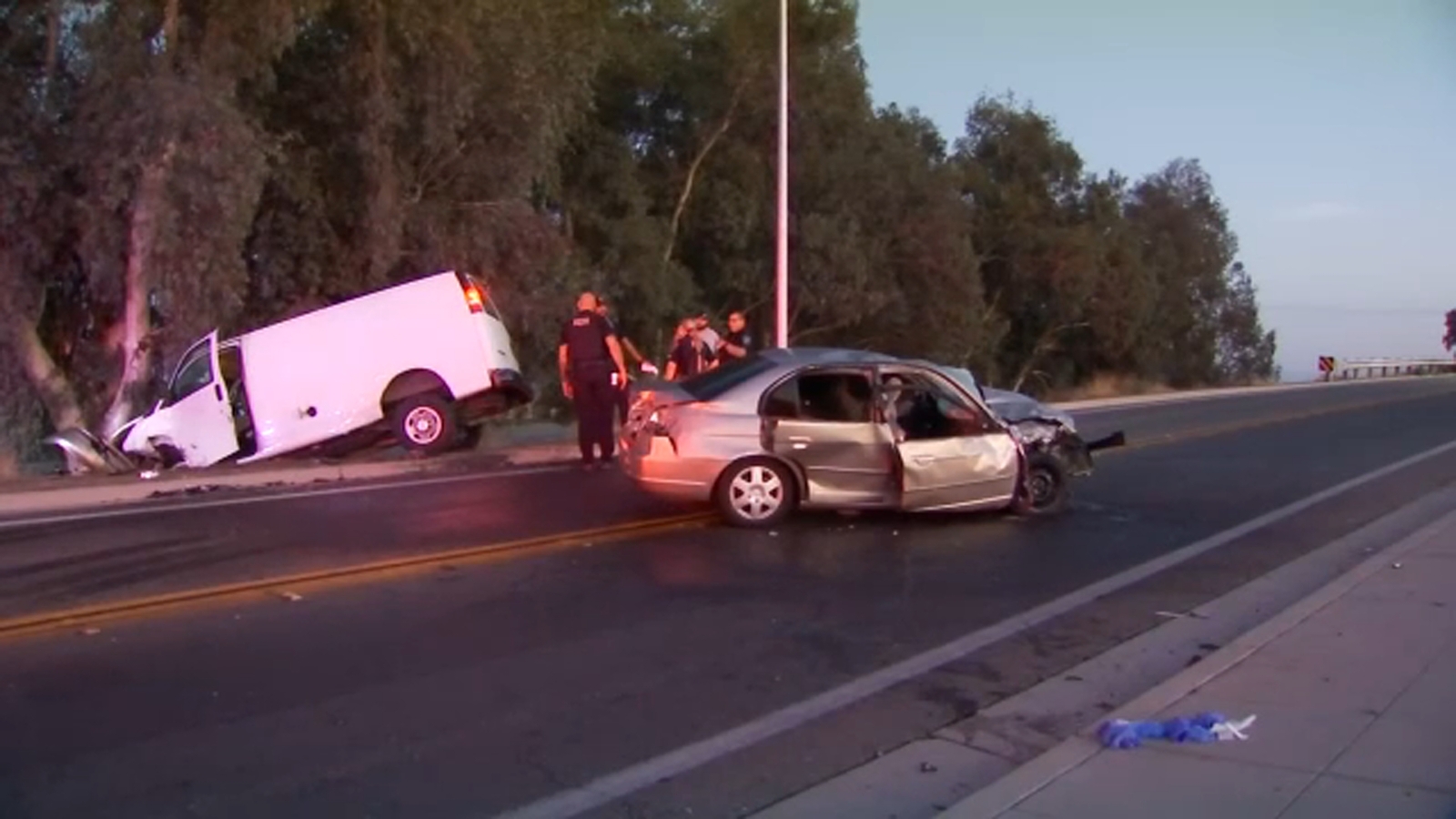 Multiple hospitalized after head-on crash in Madera, police say