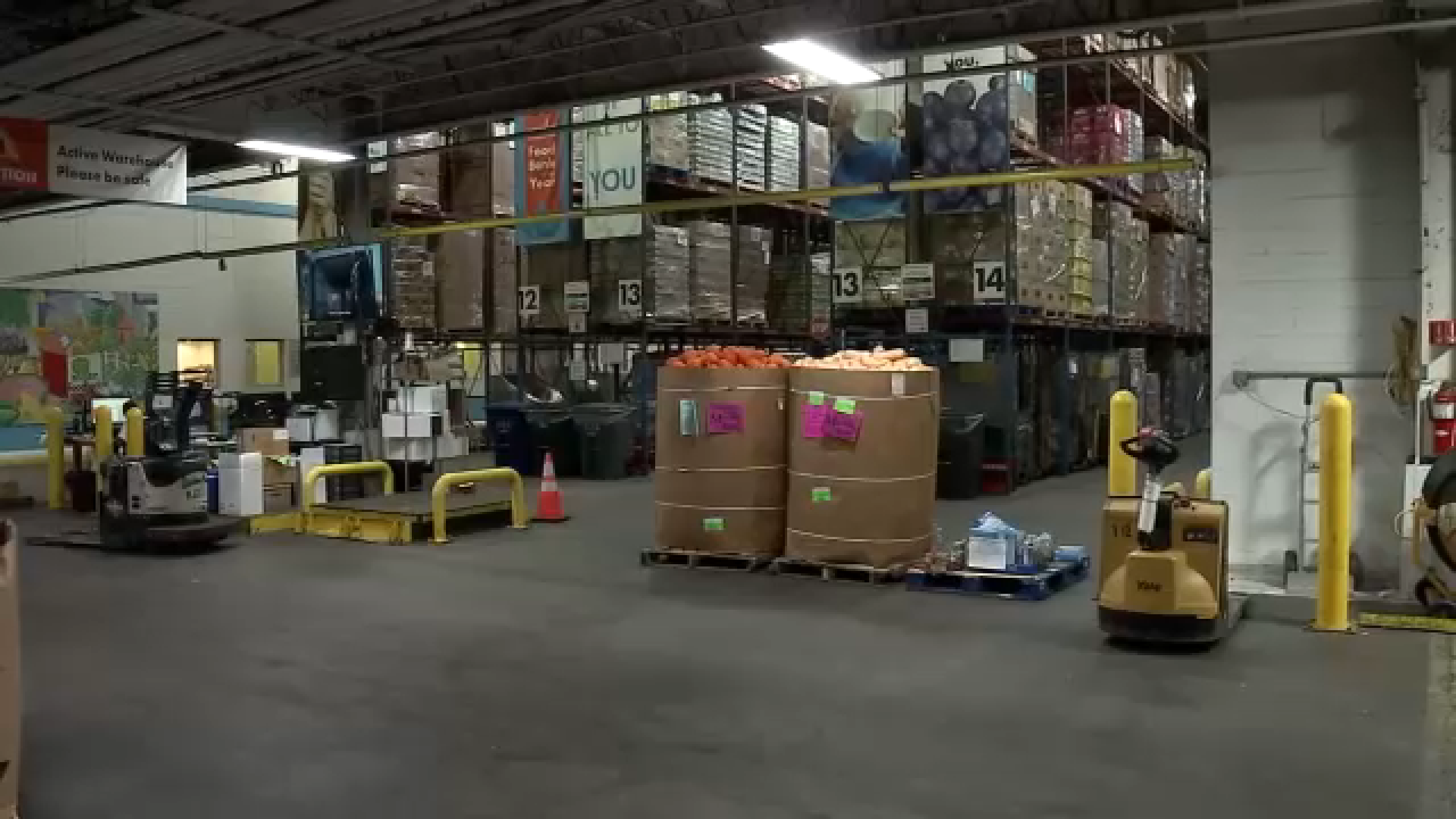 'We're thinking of this like we would a hurricane': Houston Food Bank prepares for SNAP to end