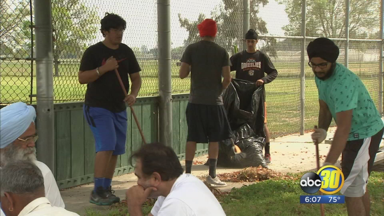 Dozens beautify Fresno as part of Sikh Environment Day