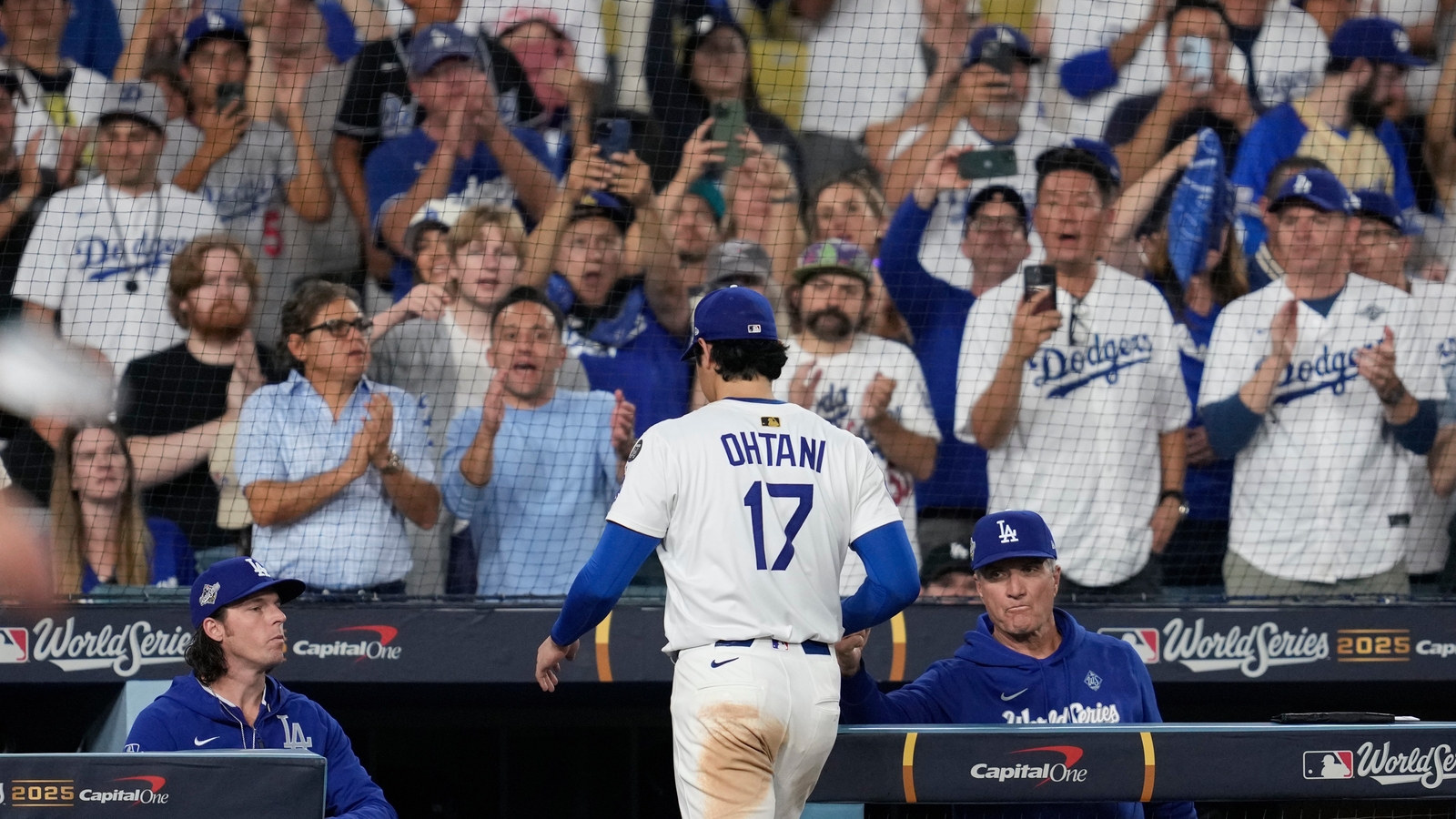 World Series: Dodgers and Blue Jays tied 2-2 going into Game 5