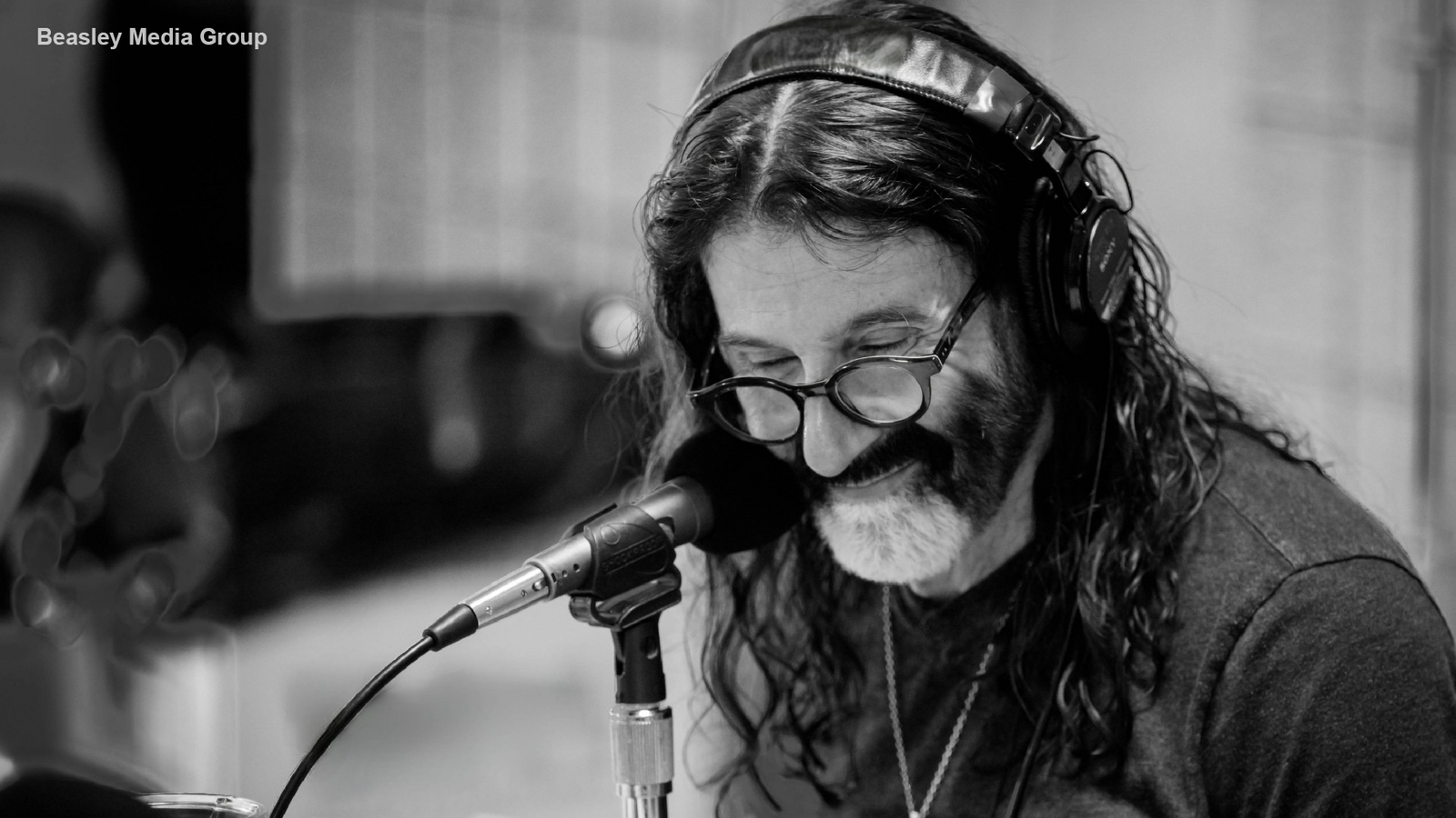 Pierre Robert dies: Philadelphia radio personality for 93.3 WMMR found dead in his home