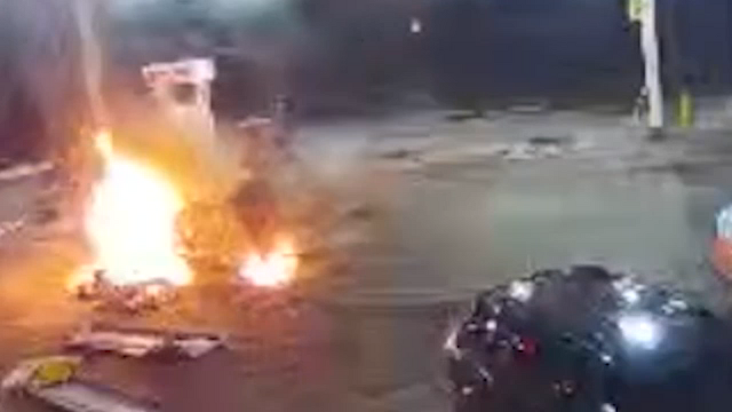 Ular onlayn porno qilishni toxtatdilar.