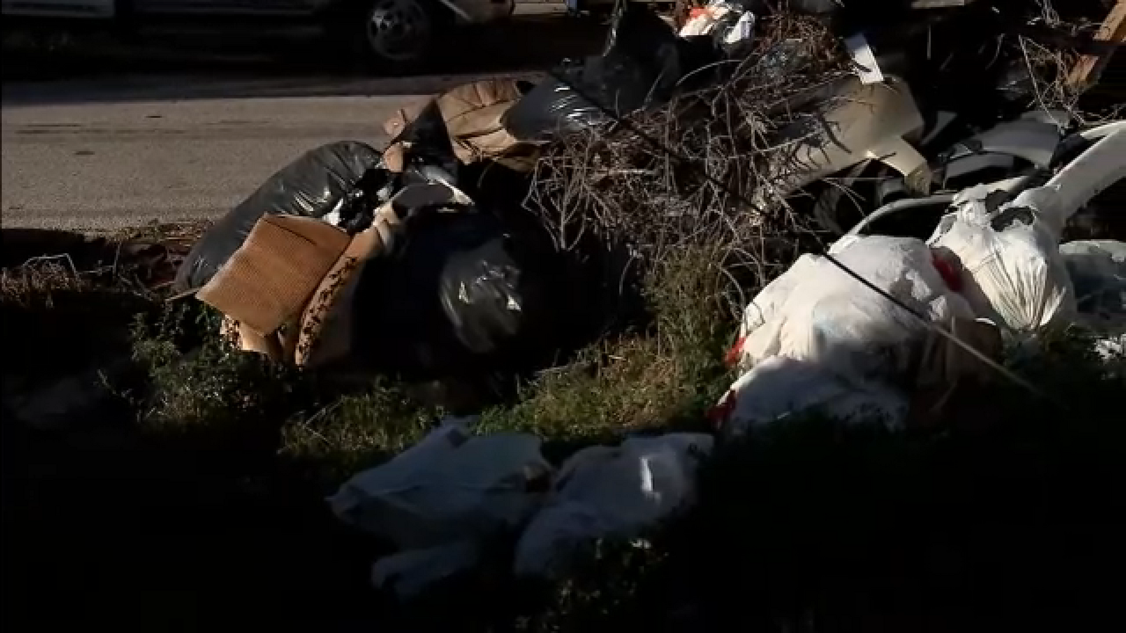 Alief neighbors say heavy trash is piling up alongside illegal dumping in neighborhood