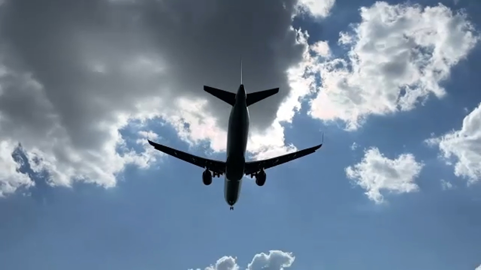 New federal rule could mean less compensation for some flight delays and cancellations