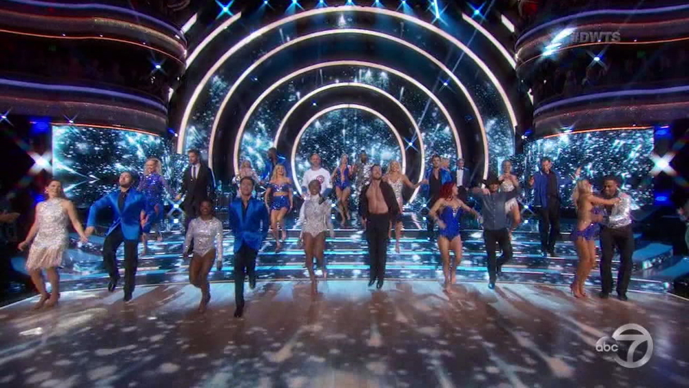 'Dancing with the Stars' celebrates 400 episodes, 24 seasons