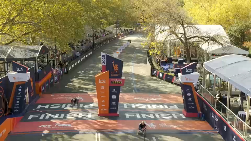 Finishers from 10am through 1030am