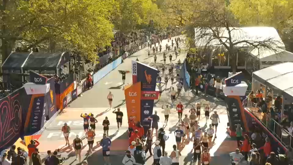 Finish line from 130pm through 2pm