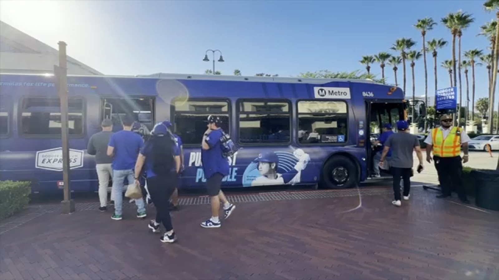 - threads in java Images High Quality Grahic Officials urge Dodger fans to take public transportation - ABC7 Los Angeles