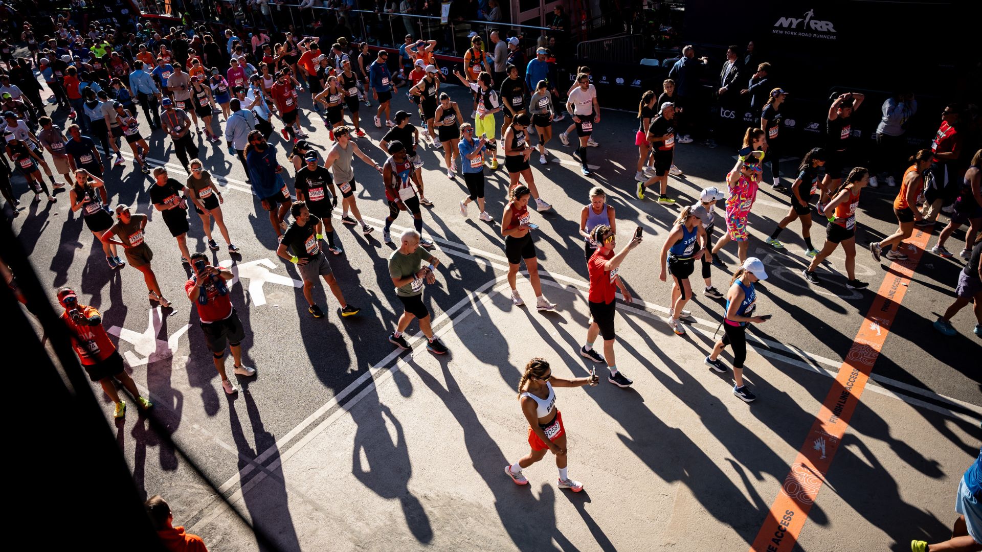 Thousands cross finish line at TCS NYC Marathon