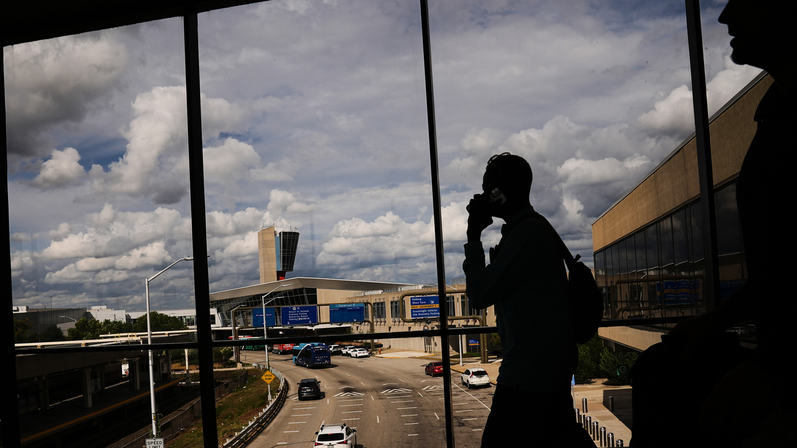 Caos Aéreo! Saiba o Que Fazer se Seu Voo For Cancelado ou Atrasado Por Causa da Crise do Governo Americano