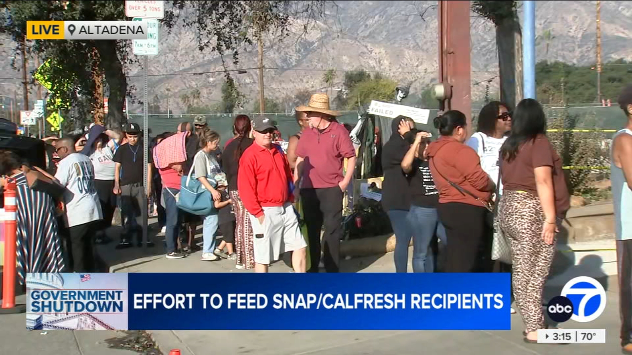 Food, toys distributed in Altadena amid SNAP benefit delays