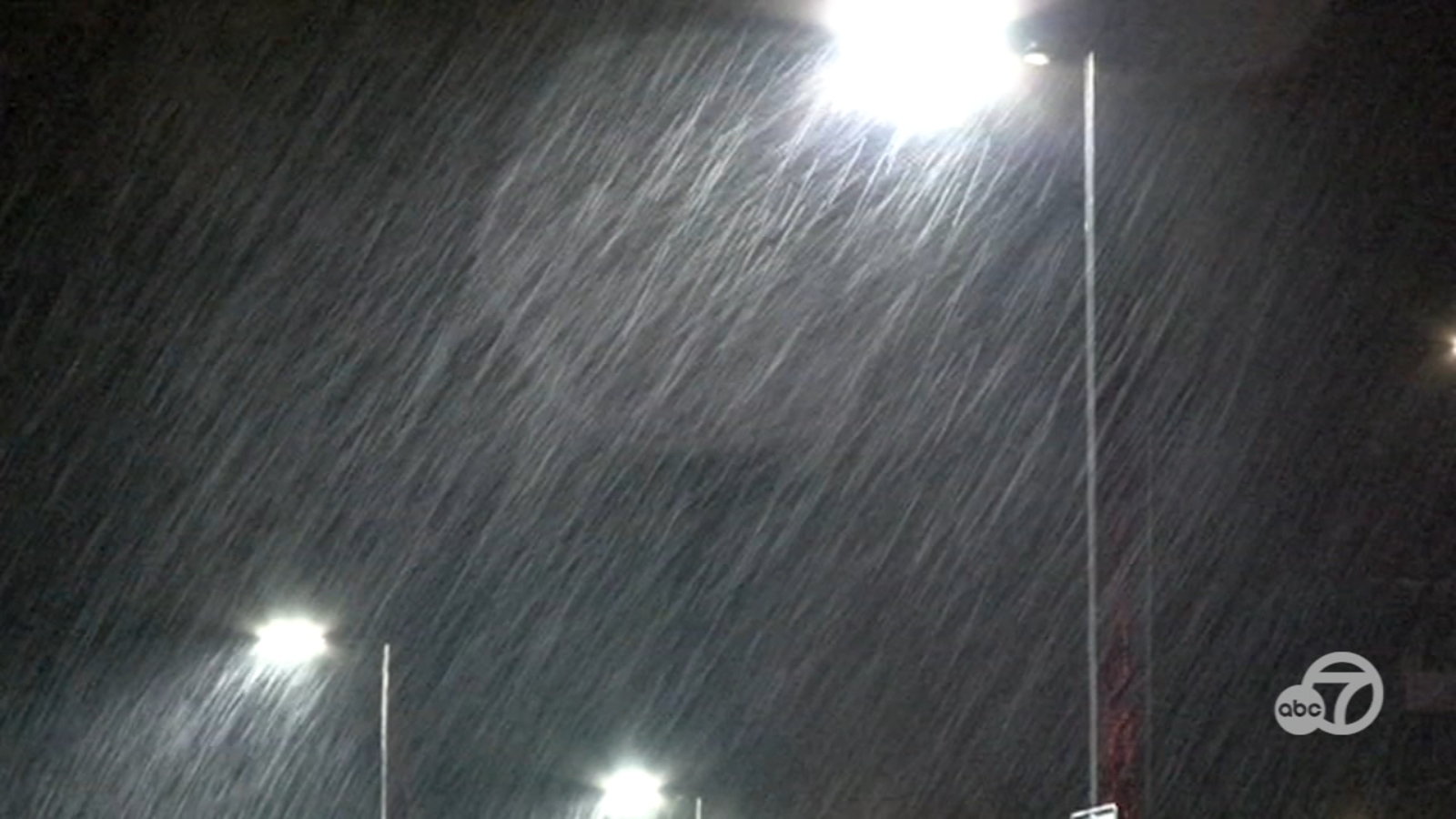 Bay Area atmospheric river: Damaging winds, rain lead to power outages, delays at SFO