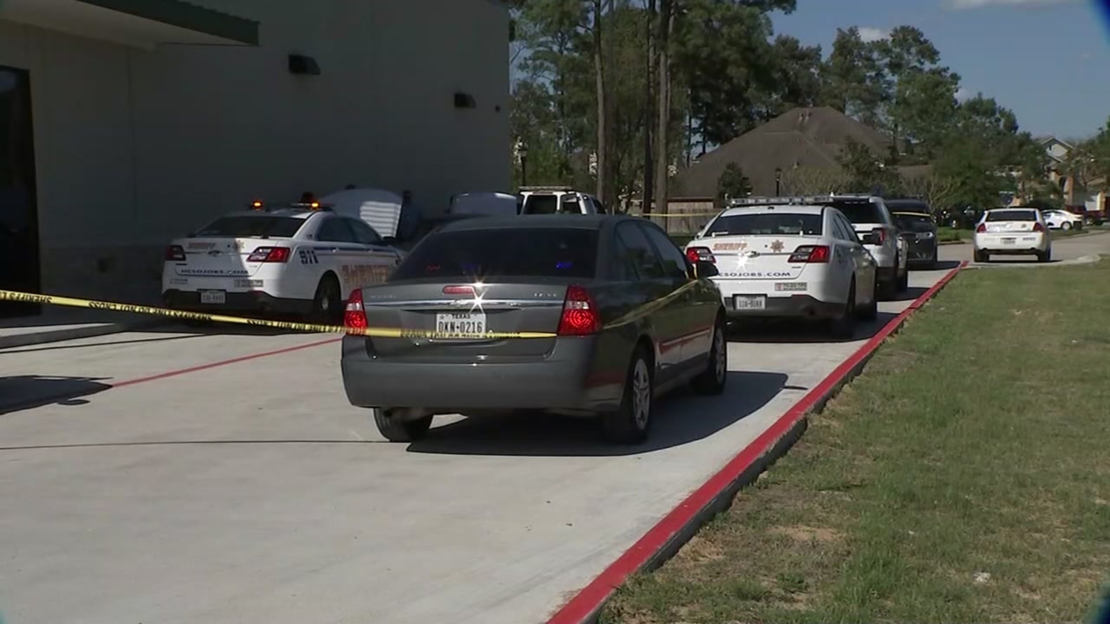3 carjacking suspects arrested after police chase in Harris County ...