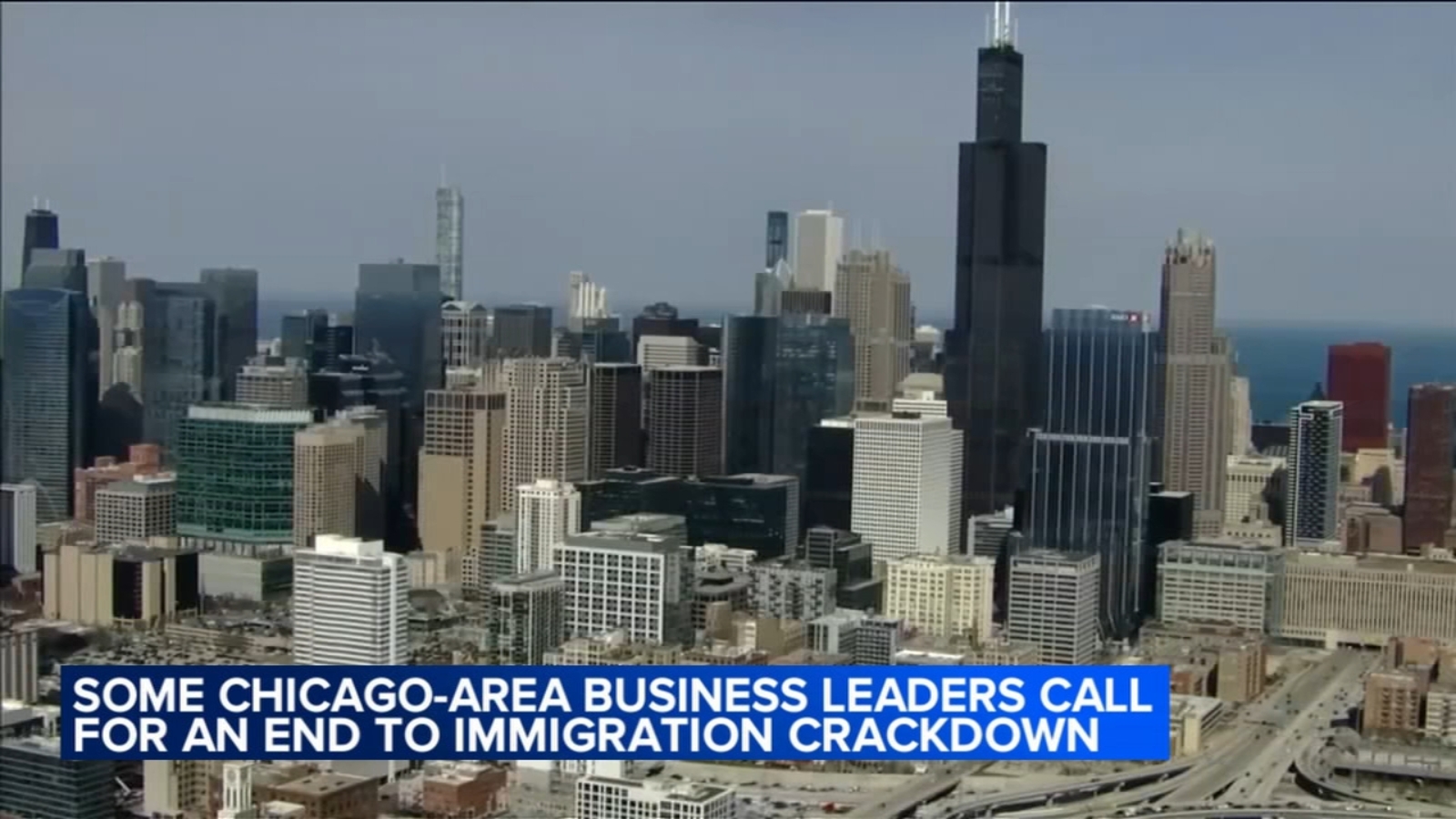 Chicago business, civic and faith leaders join together to call for end to immigration raids