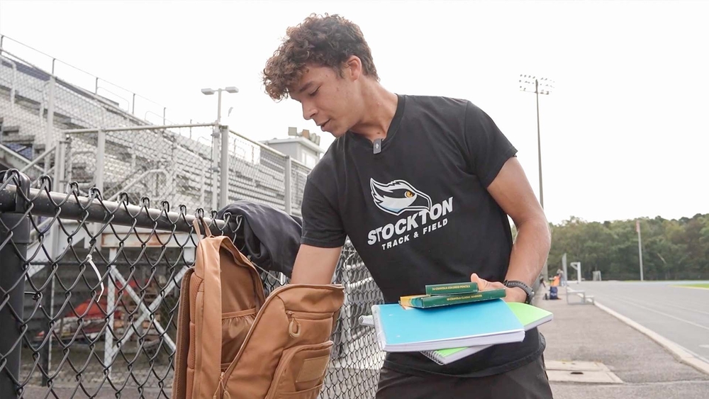Student athlete creates 'Bags for Buddies' for foster care children 
