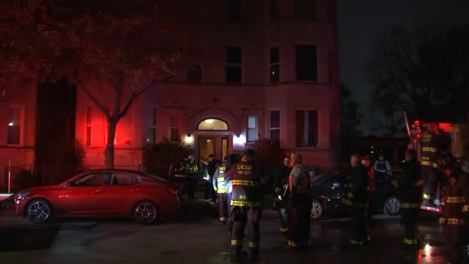 Washington Park, Chicago fire today: Woman found dead in burning home ...