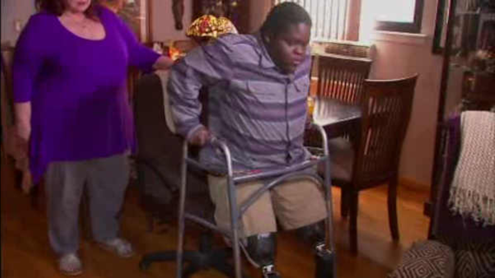 Helping hand for teen with bionic legs