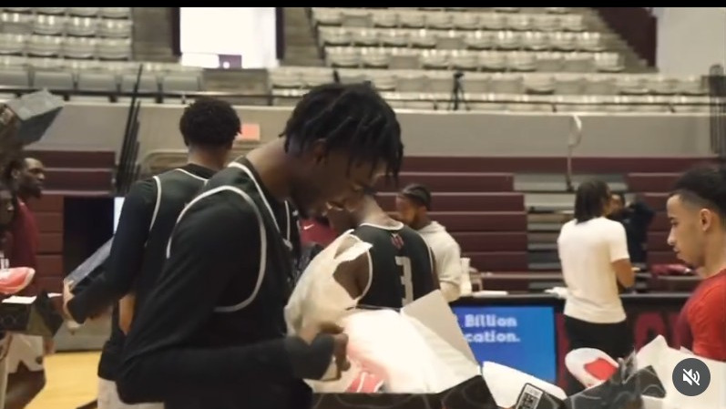 NBA star Jayson Tatum surprised the North Carolina Central University basketball team. (Photo: Coach Levelle Moton IG)