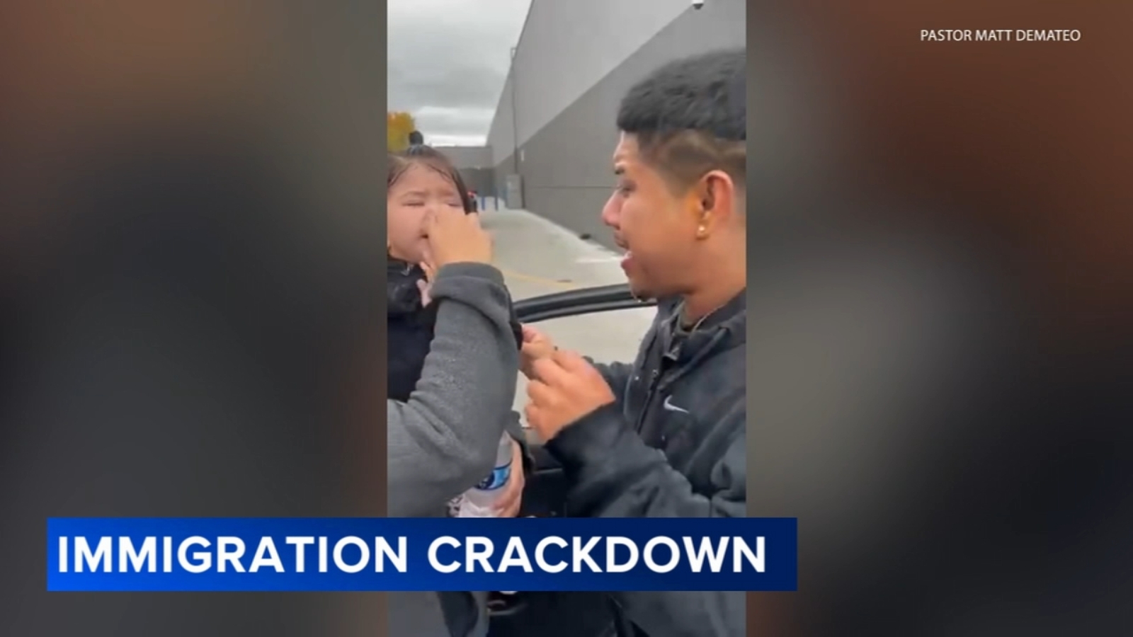 Immigration agents pepper spray 1-year-old girl in Cicero, dad says: VIDEO; DHS says shots fired at CBP agents in Little Village