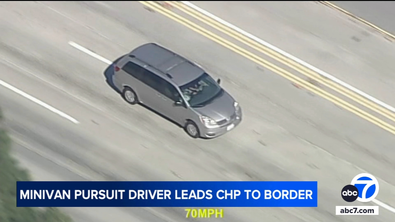 Police chase suspect flees CHP from Sherman Oaks to Mexico in minivan