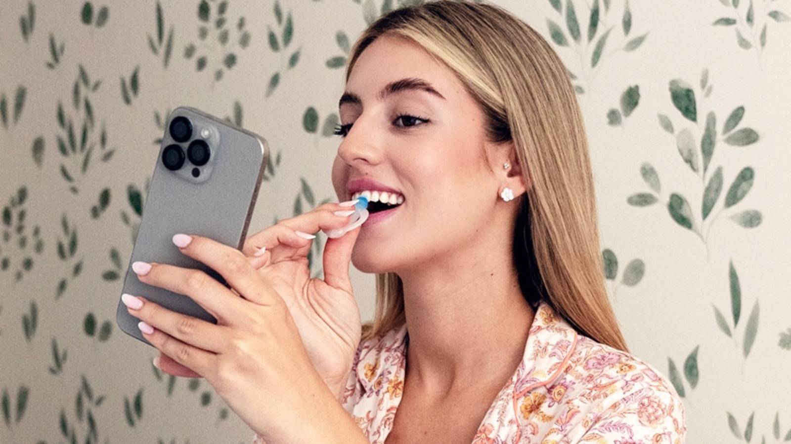 Holiday beauty items, from statement jewelry to cosmetics, up to 70% off with ABC Secret Savings