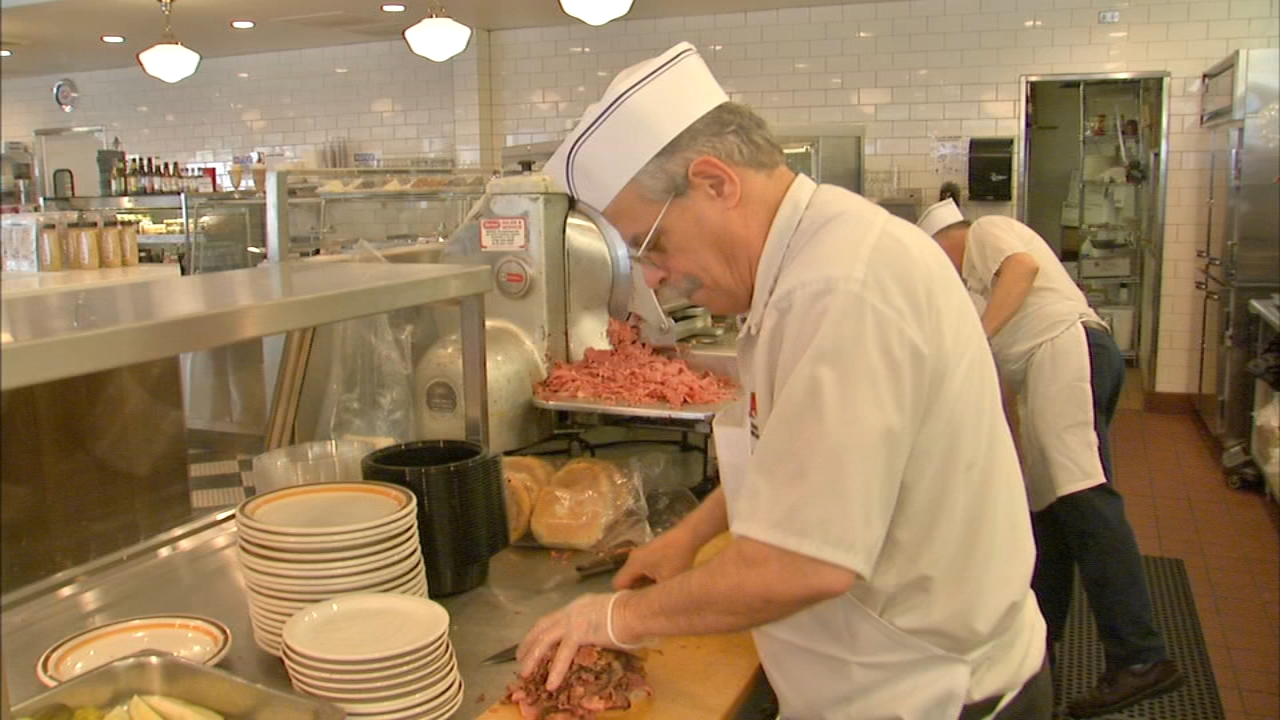 Chicago's Manny's Deli shares noodle kugel recipe