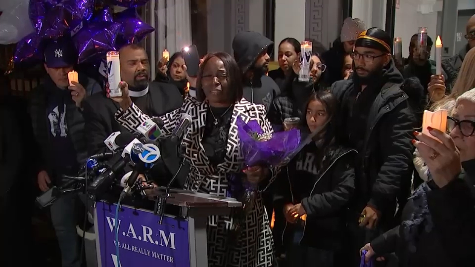 Vigil sheds light on domestic violence after Harlem mother of 4 stabbed to death by alleged ex