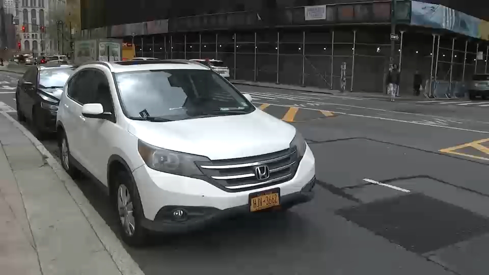 8 indicted in major auto theft ring in New York City