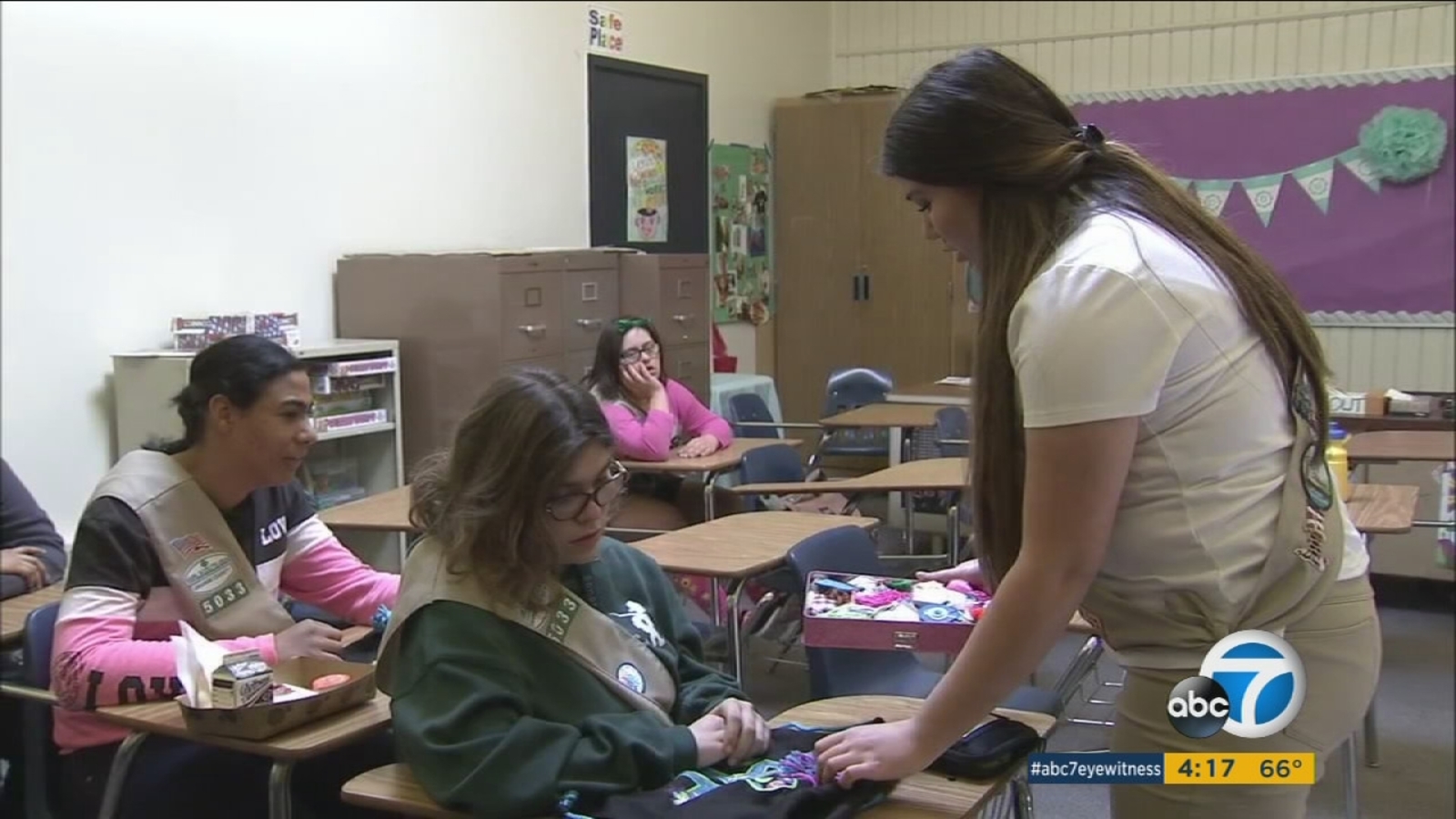 Cool Kid Lauren Best starts Girl Scout troop for students with special needs ABC7 Los Angeles