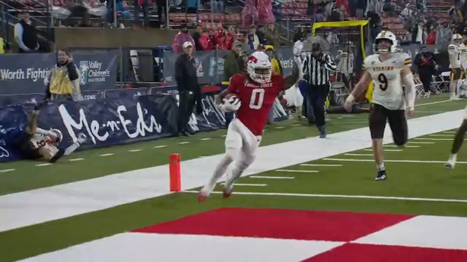 Fresno State stays in the hunt for MW championship with 24-3 win over Wyoming