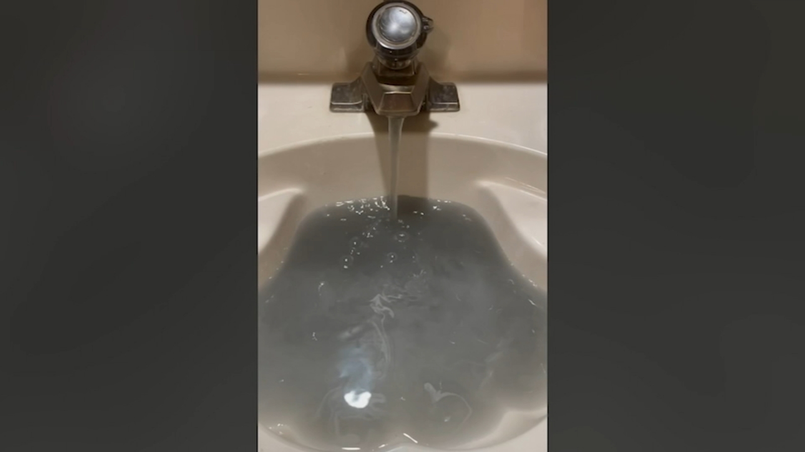 Black Beaverville, Illinois water with ‘rotten eggs’ smell plagues residents for 6 months and counting – ABC7 Chicago