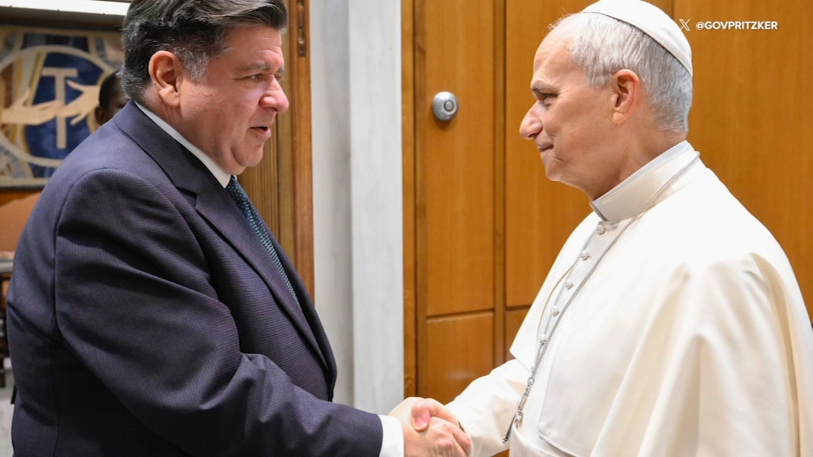 Governor JB Pritzker meets with Pope Leo XIV in Vatican